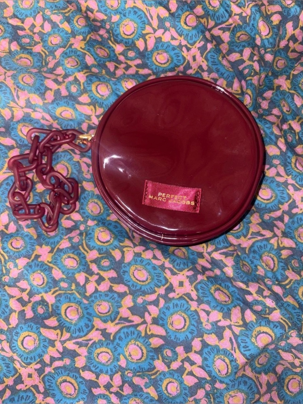 Marc Jacobs Perfect Circle Wristlet in Burgundy